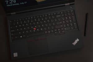ThinkPad 노트북 키보드와 트랙패드